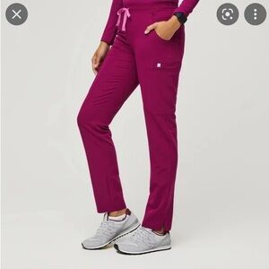 Figs Yola Skinny Scrub Pants in Dark Magenta Size L